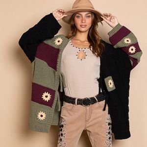 Stylish Black and Green Women's Cardigan